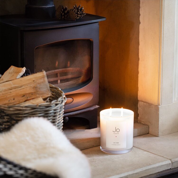 HOW TO EMBRACE THE NEW SEASON AT HOME