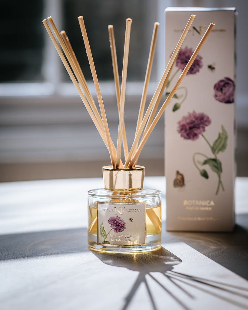 Nicolas Fairford Reed Diffuser. Box with glass vessel. 